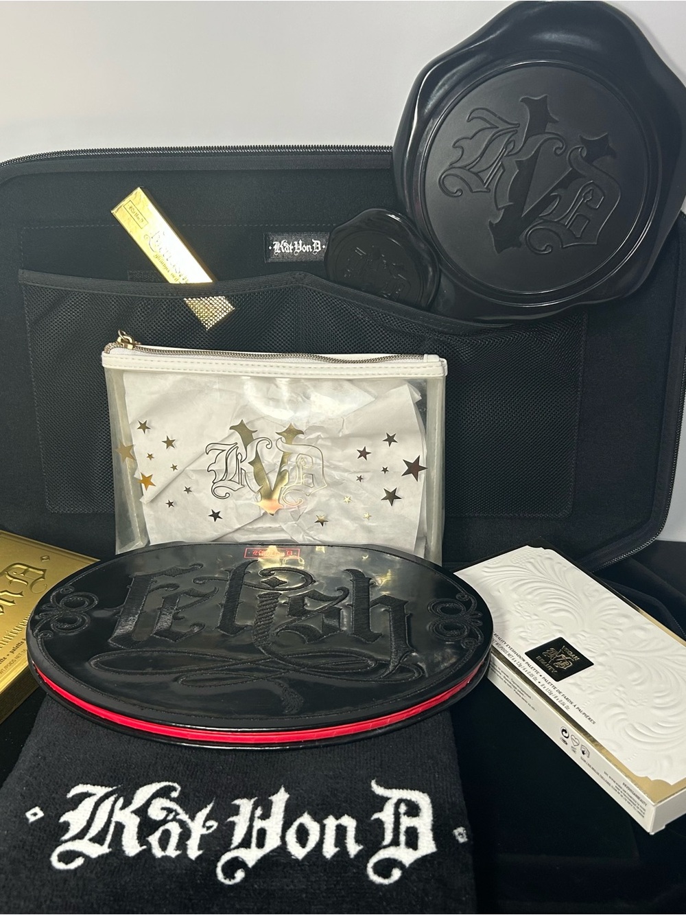 Kat Von D Eyeshadow Palettes Makeup Accessories Vault